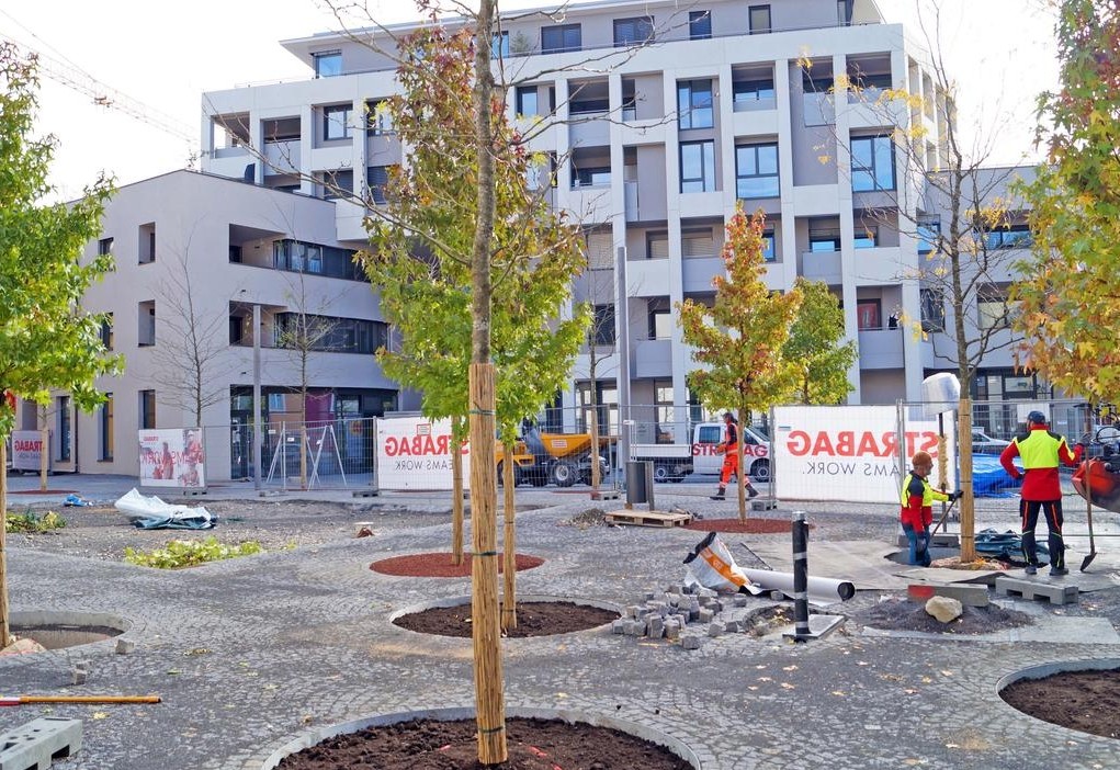 Der Rathausplatz ist nun fertig