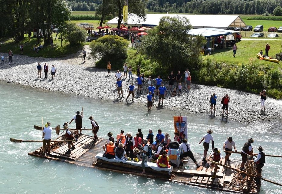 Gelebtes Kulturerbe: Die Internationalen Oberdrautaler Fl&ouml;&szlig;ertage. 