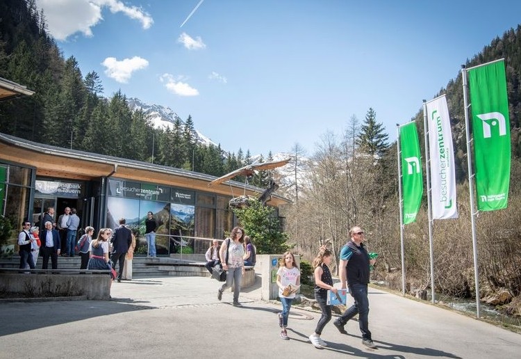 &bdquo;Kann Natur die Menschheit retten?&ldquo;