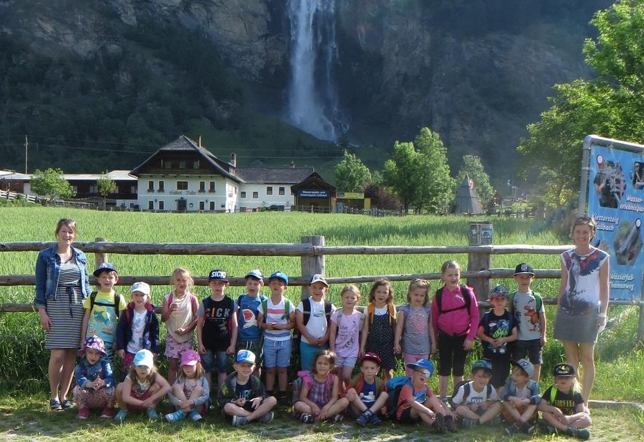 Feuerweht bereitet Kids gro&szlig;e Freude