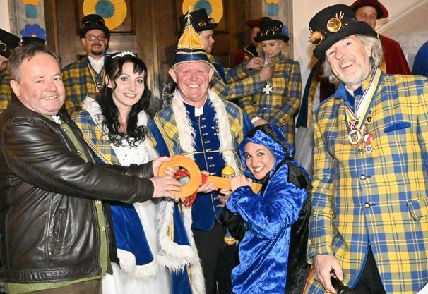 Millst&auml;tter Narren er&ouml;ffneten den Fasching
