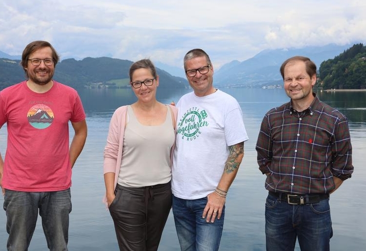 &bdquo;Frau Knackal&ldquo; wirbt f&uuml;r den Millst&auml;tter-See