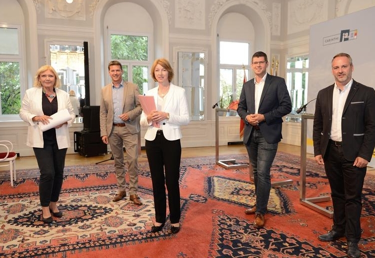 Zweites Gemeindehilfspaket pr&auml;sentiert