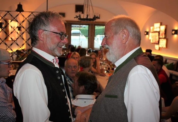 &Ouml;KB-Chef feierte