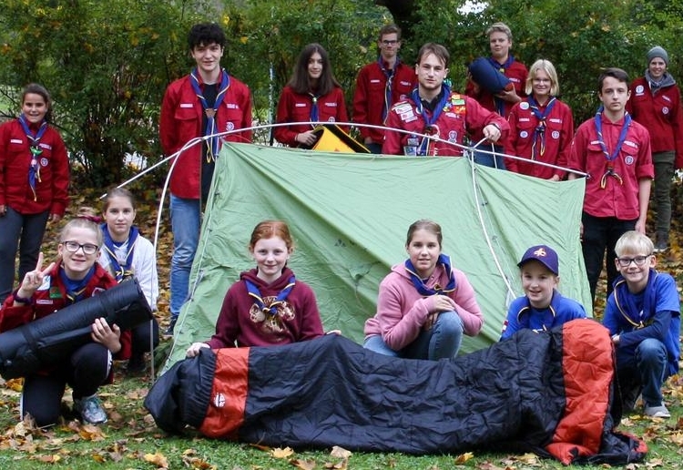 Pfadfinder sammeln f&uuml;r Obdachlose