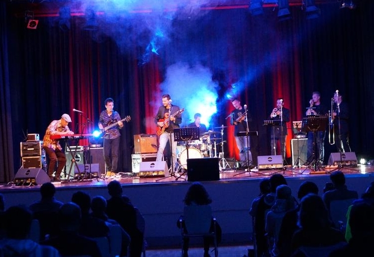 Kl&auml;nge von zwei ganz Gro&szlig;en