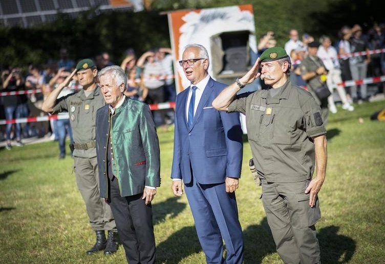 Erstmals wieder &ouml;ffentliche Angelobung 