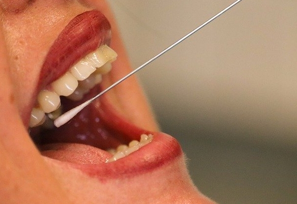 Gratis-PCR-Tests in Teststra&szlig;en