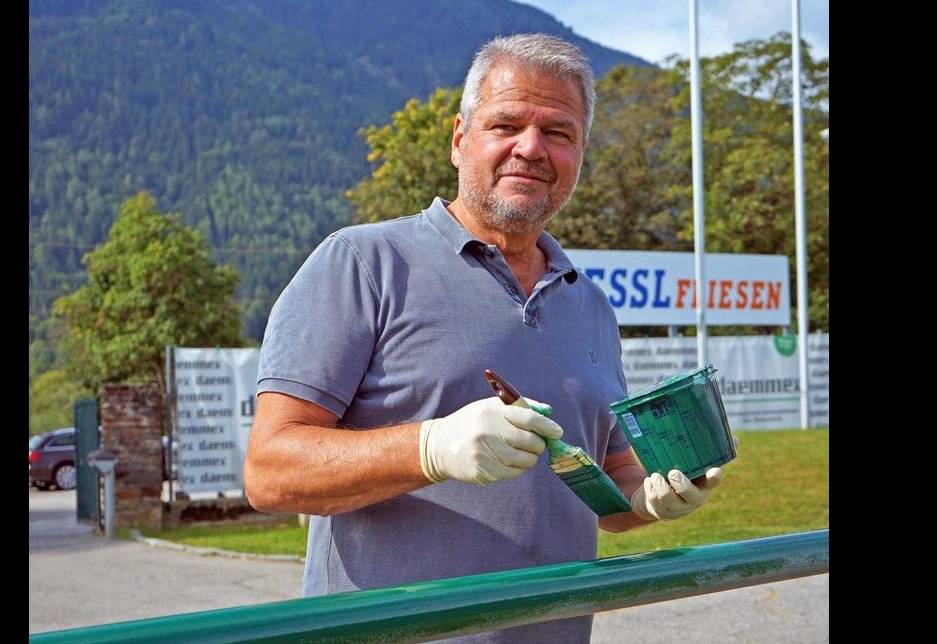 Neuer Anstrich f&uuml;rs Goldeckstadion