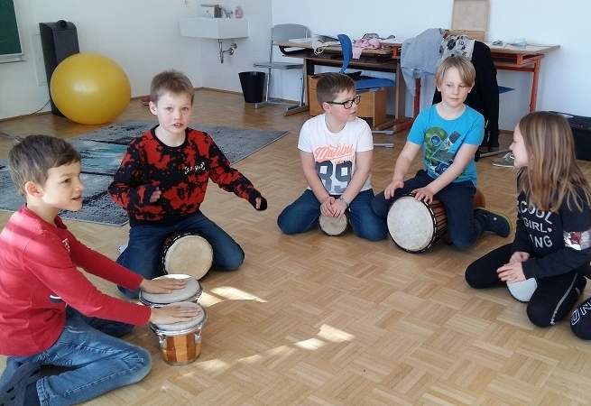 Ein ganzes Semester mit ganzheitlicher Musikp&auml;dagogik