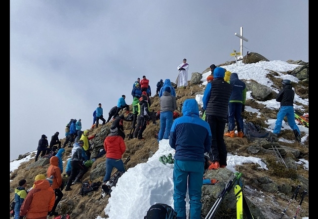 Gipfelmesse am Mokar