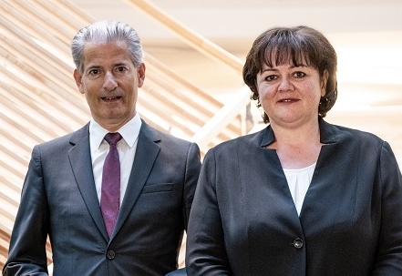  Dolomitenbank und Raiffeisenbank Oberdrautal gehen zusammen