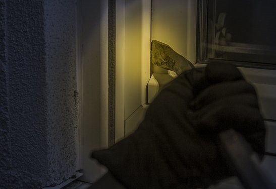 Einbrecher hatten es auf Gewerbebetriebe abgesehen