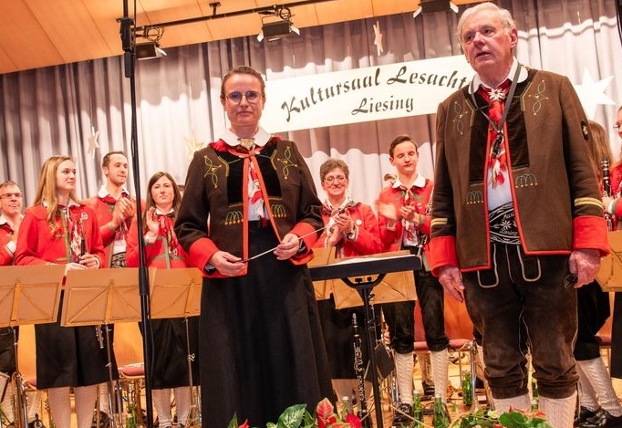 Gerhard Lexer &uuml;bergab das Kapellmeisteramt in j&uuml;ngere H&auml;nde