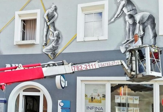 Wandbilder erz&auml;hlen Geschichte