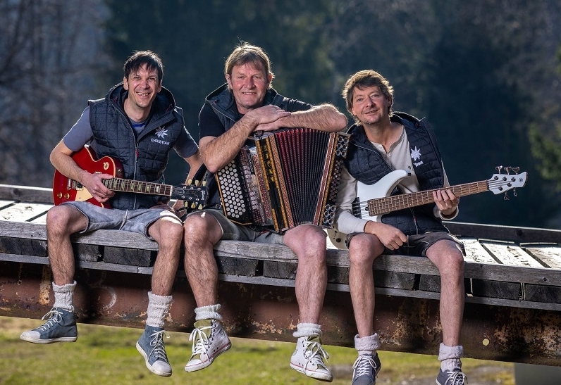 Osterkr&auml;nzchen des MGV Dellach/Gail