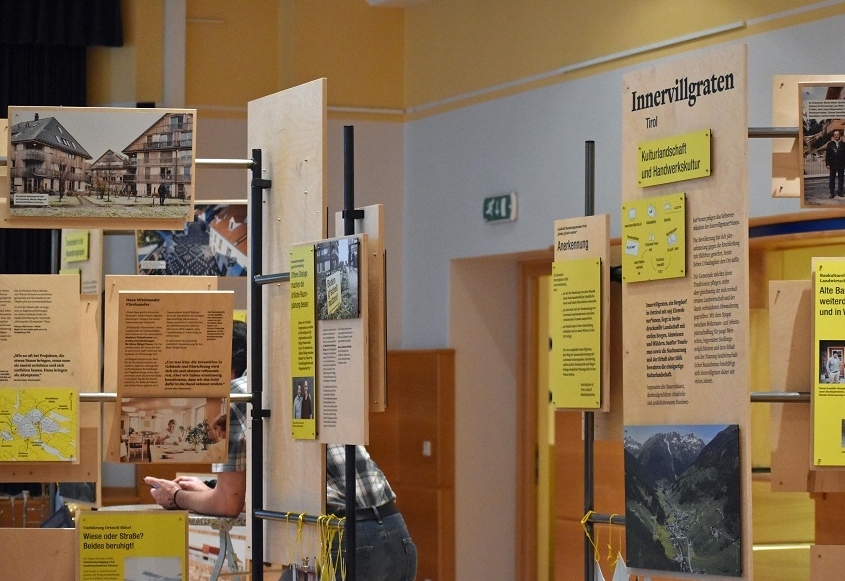 Ausstellung &bdquo;Boden g&lsquo;scheit nutzen&ldquo;