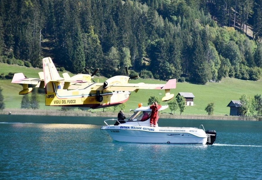L&ouml;schwasser aus dem Wei&szlig;ensee
