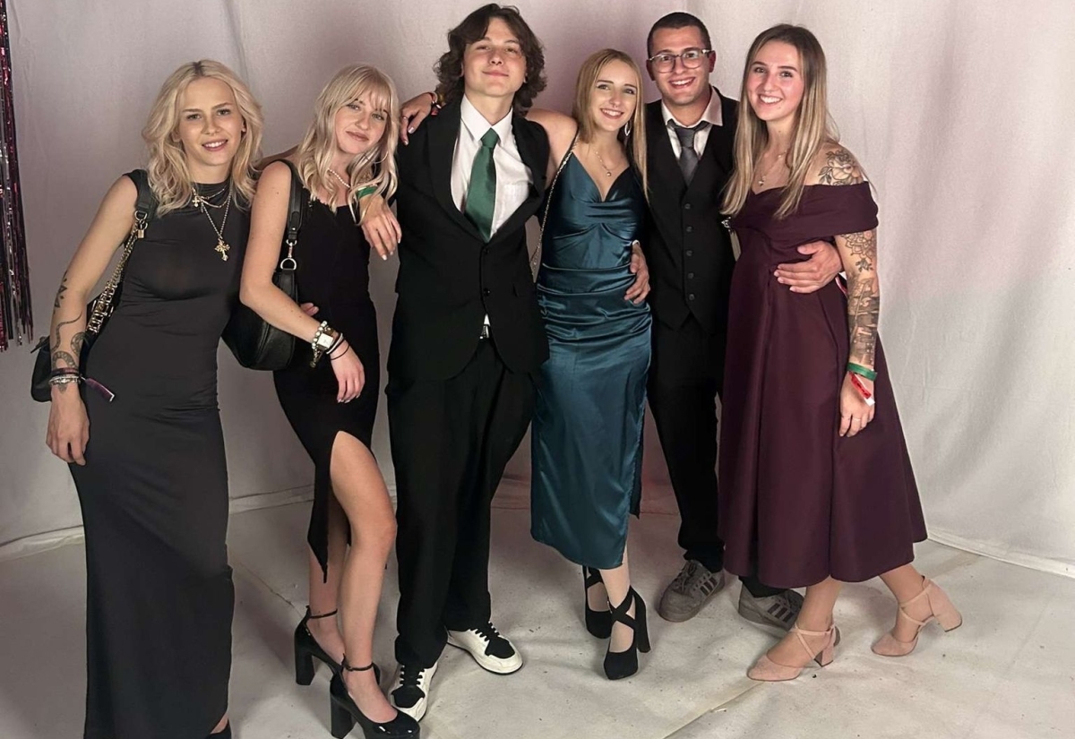 Vom HAK-Ball: Das neue AUFGEBLITZT ist da!