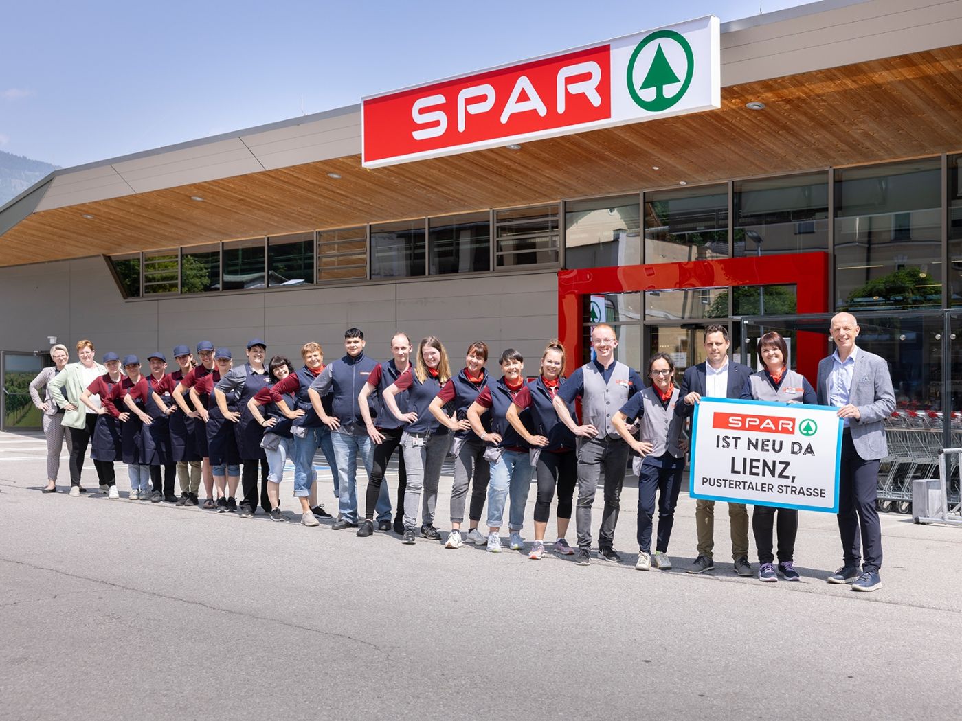 Frisch gepresst: naturtr&uuml;ber Apfelsaft aus Osttirol