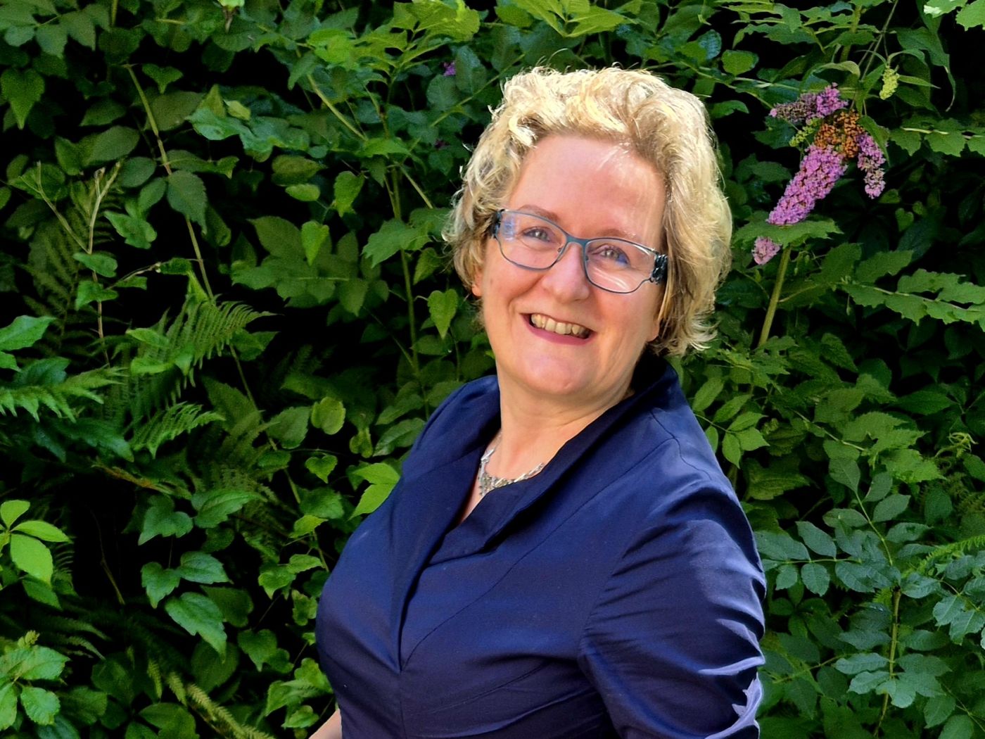 Cornelia Zehetner-Totschnig singt im Extrachor des Tiroler Landestheaters