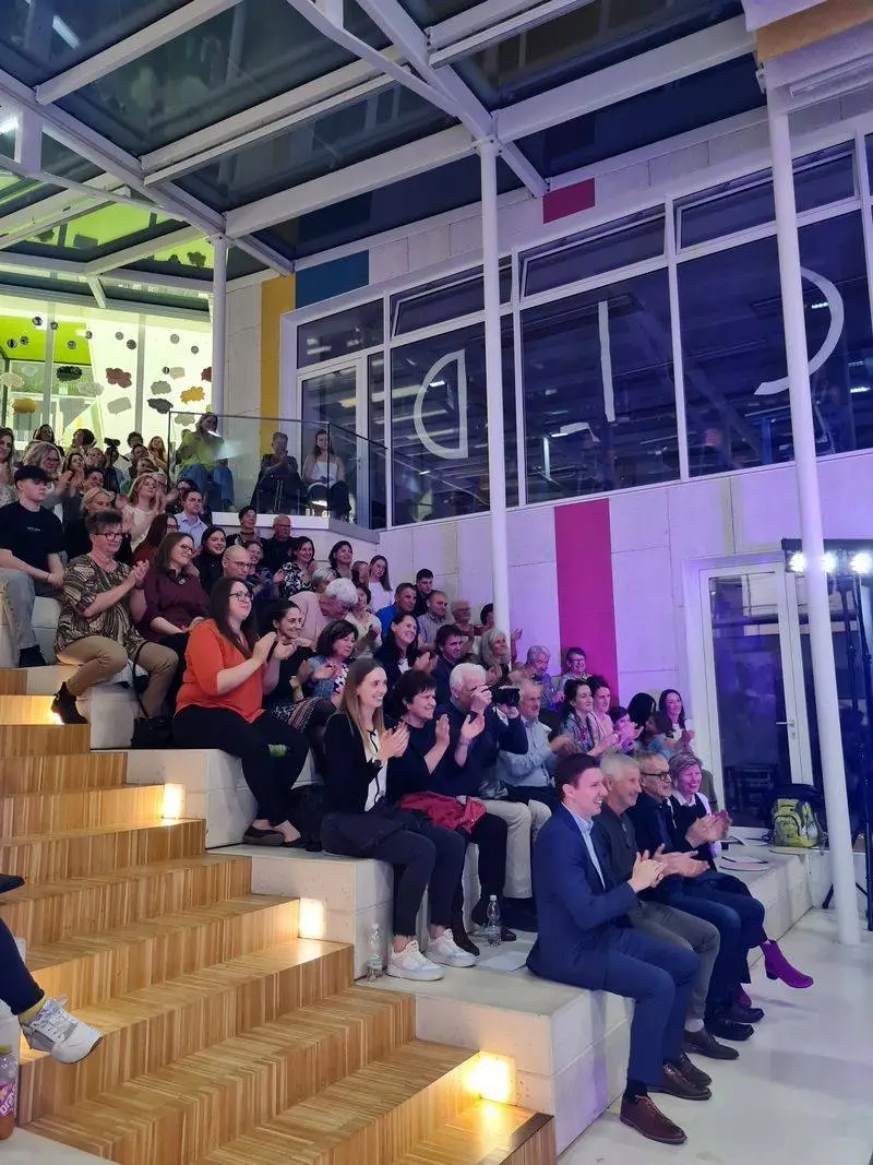 Rund 300 Gäste waren zum Chorkonzert gekommen.