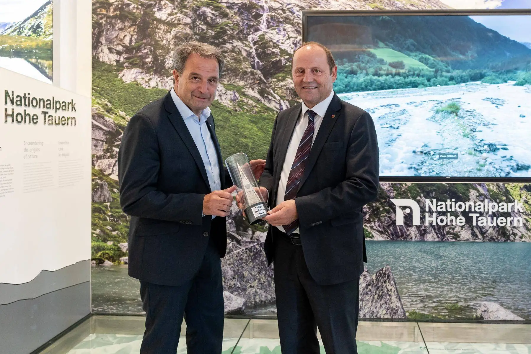 TVB-Obmann Franz Theurl und  LHStv. Josef Geisler. Foto: Expa Groder