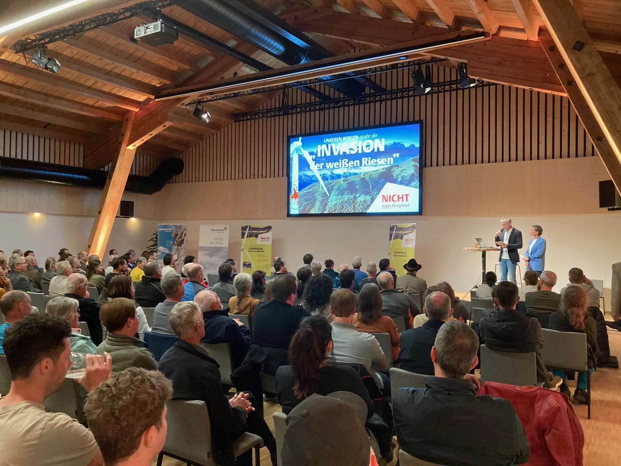 Bürgerinformation stieß auf großes Interesse. Foto: Stangl