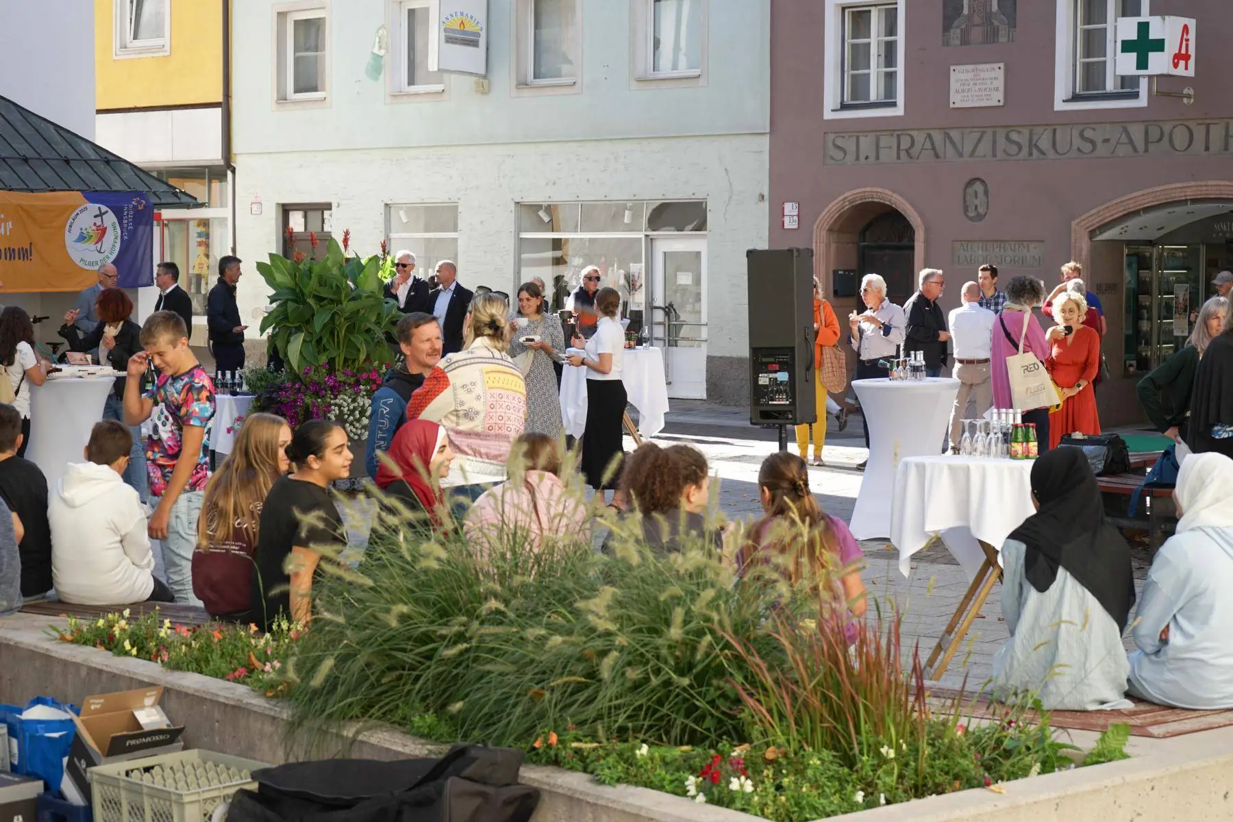 Am Vormittag herrschte buntes Treiben in der Muchargasse. Foto: Stadt Lienz/Lenzer