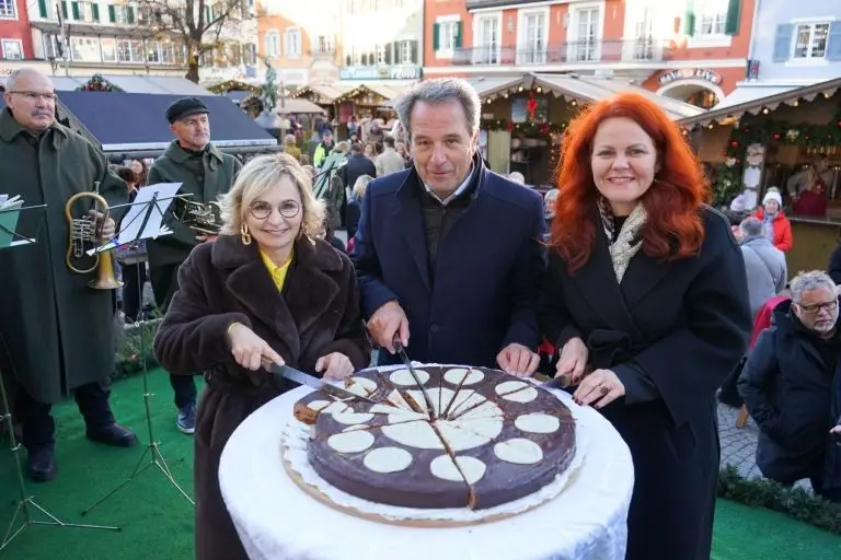 Der Lienzer Adventmarkt ist eröffnet