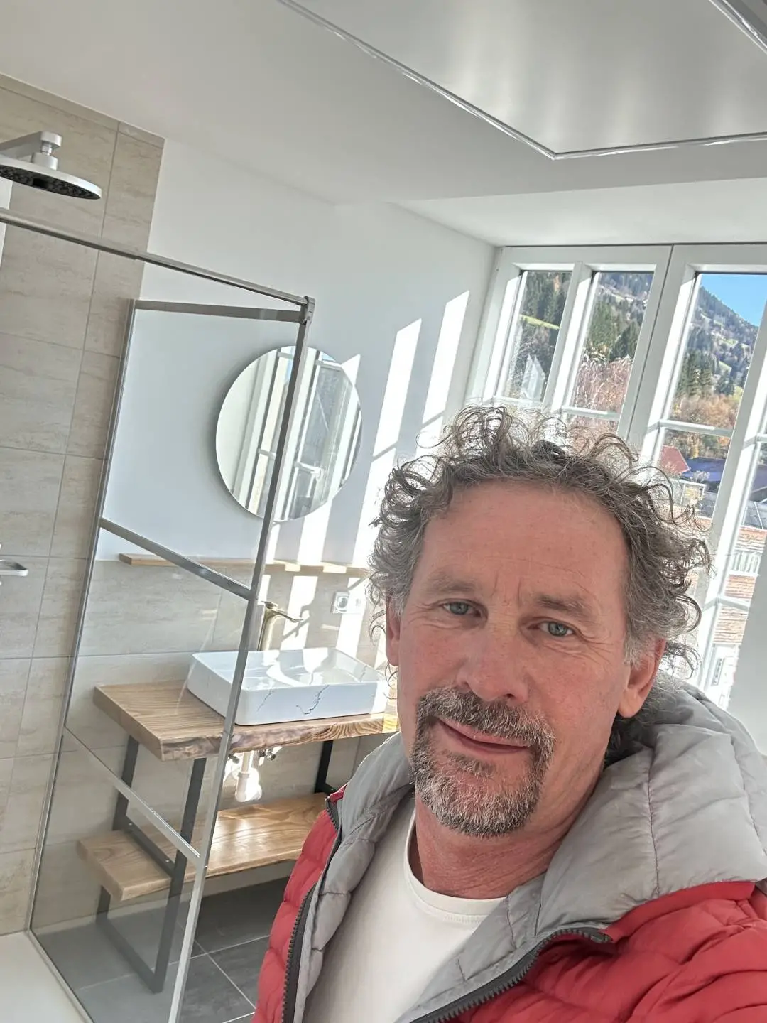 (Um-) Bauen im Bestand und Ortskernbelebung hat sich Alfons Pirker aus Berg im Drautal auf die Fahnen geschrieben. Fotos: privat