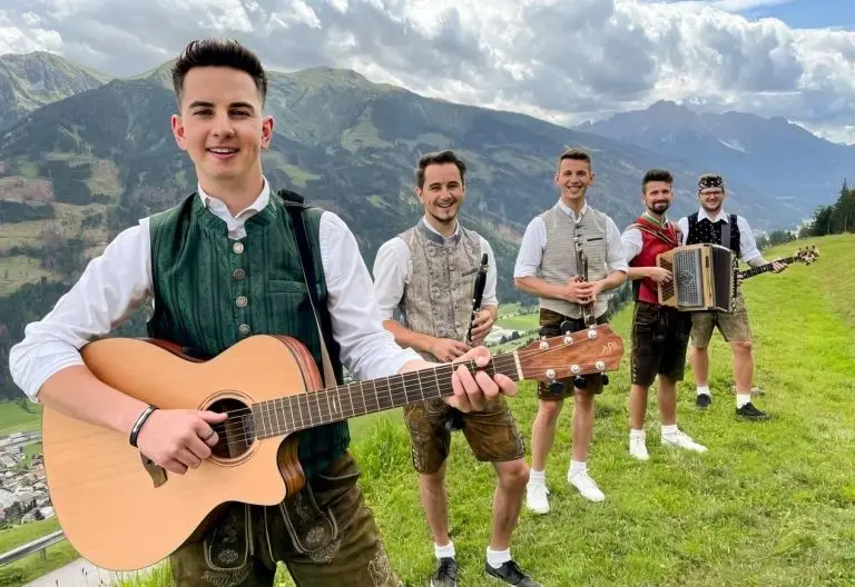 „OB“-Serie: Musik in allen Stilen – „Die Sillianer Buibm“