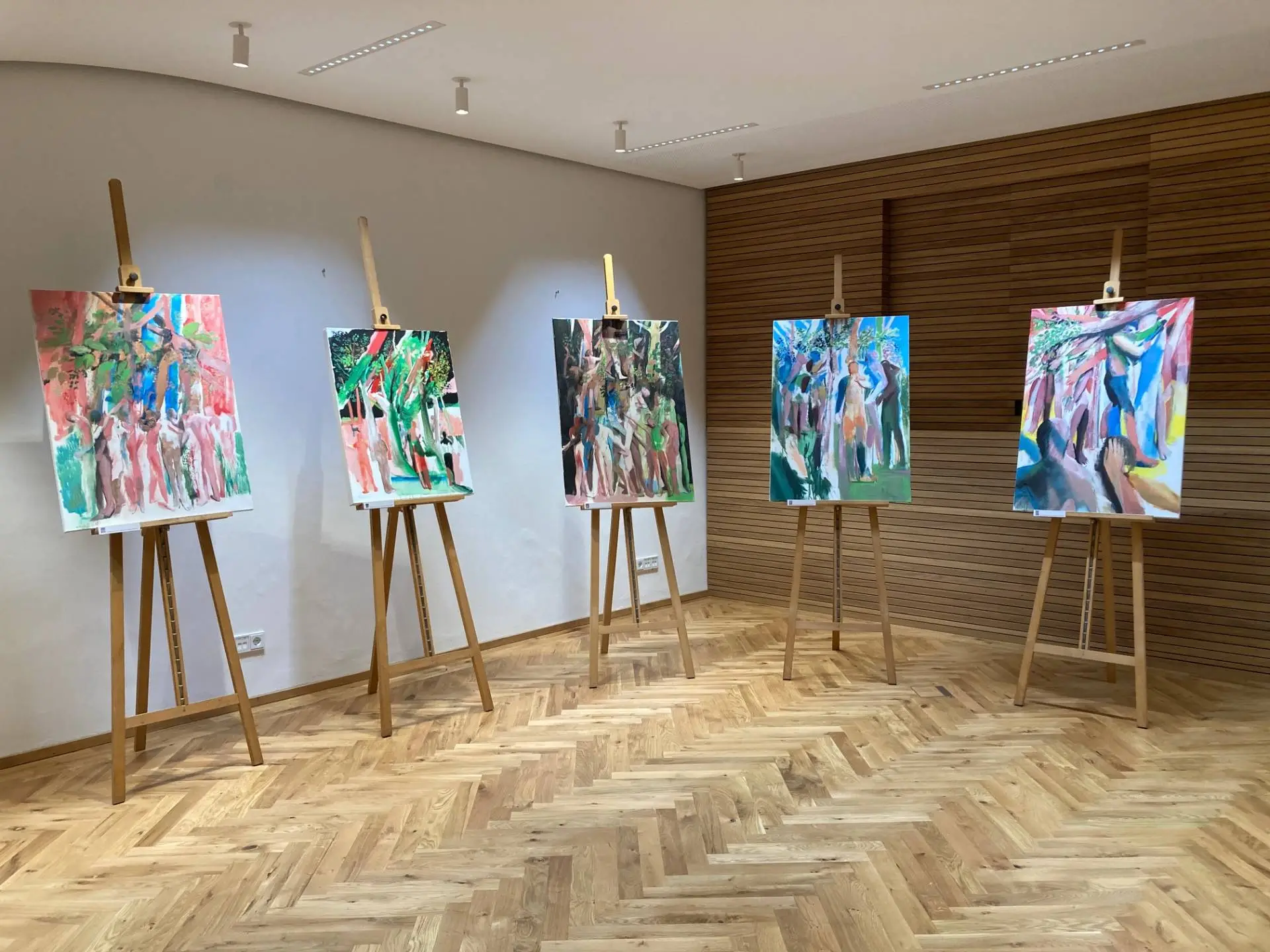 Die Garten-Bilder von Michael Hedwig stehen  auch für die Verbindung von Mensch und Natur. Foto: Stangl