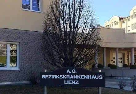 Krankenhaus-Primar widerlegt Falschmeldungen der Liste Fritz