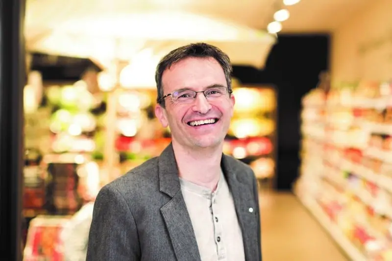 Frisch gepresst: naturtrüber Apfelsaft aus Osttirol