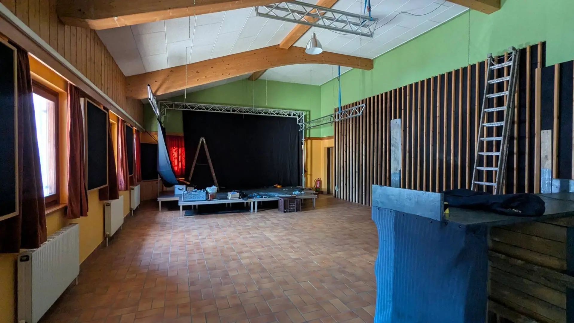 Die Bühne im MUKL_9900 Foto: Knorr