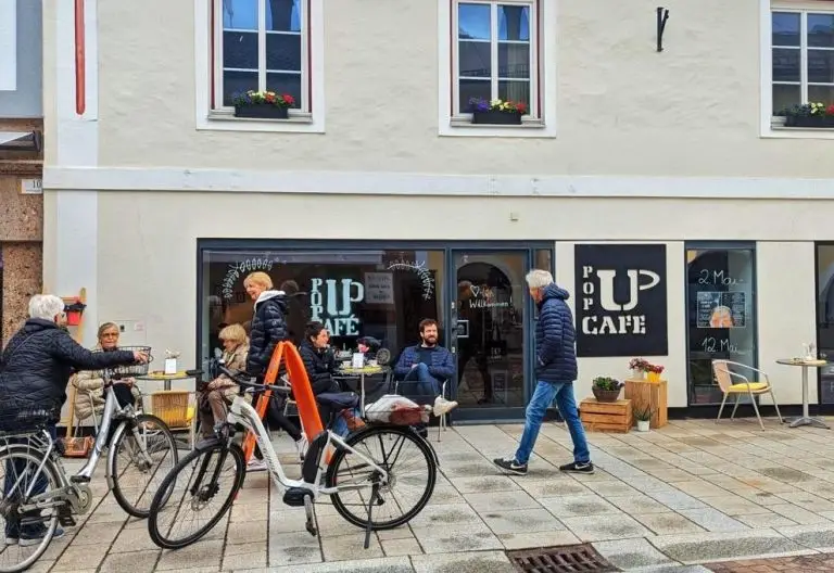 Pop-up Café in Lienz eröffnet