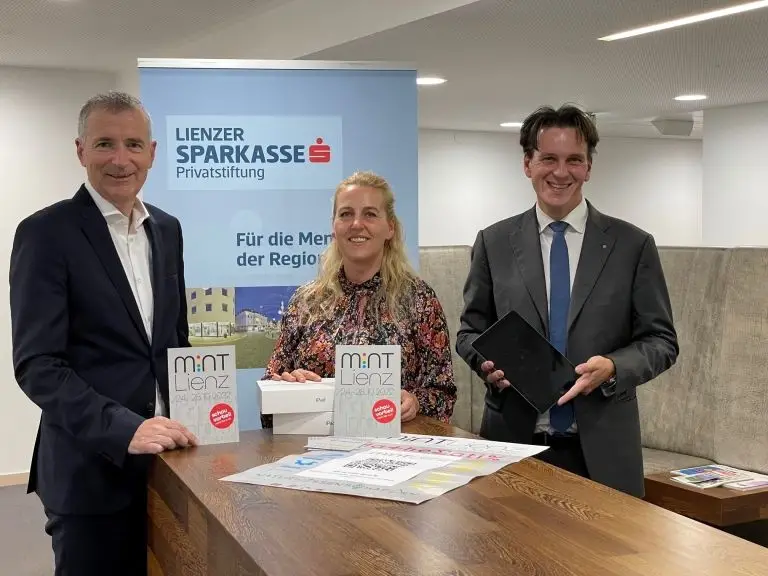 Sparkassen-Stiftung unterstützt MINT-Festival