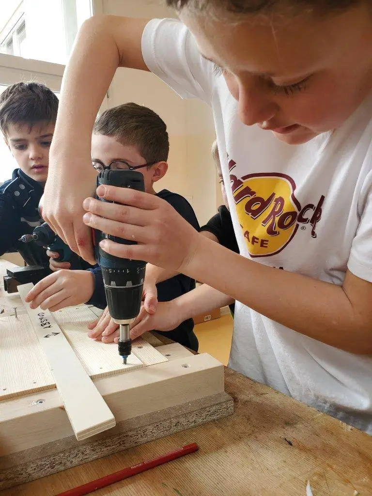 Fertige Bausätze müssen nur mehr zusammengebaut werden. Foto: Gemeinde Virgen