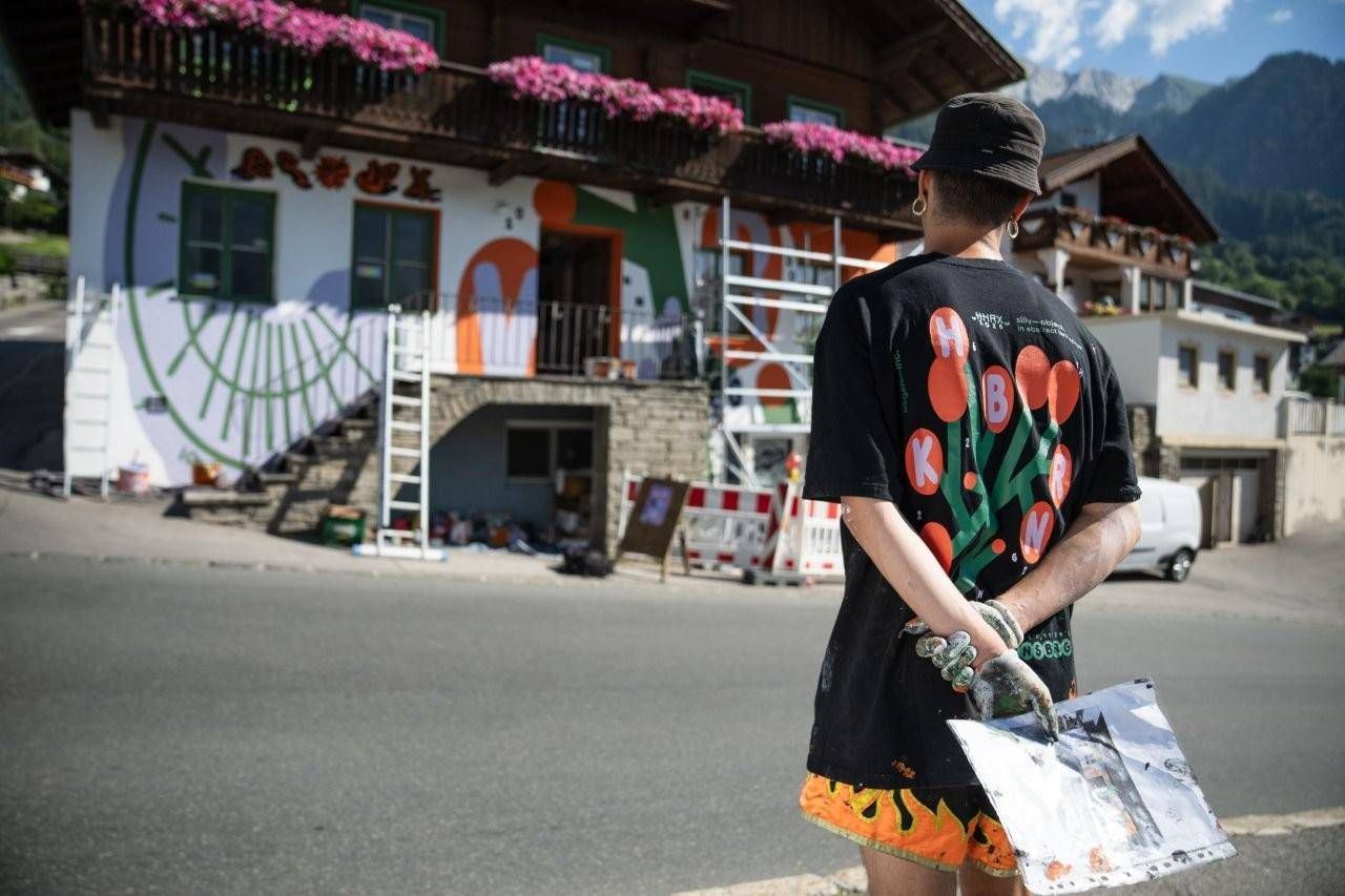 HNRX bei der Arbeit am "Gendarmhaus". (Foto: Hannes Berger)