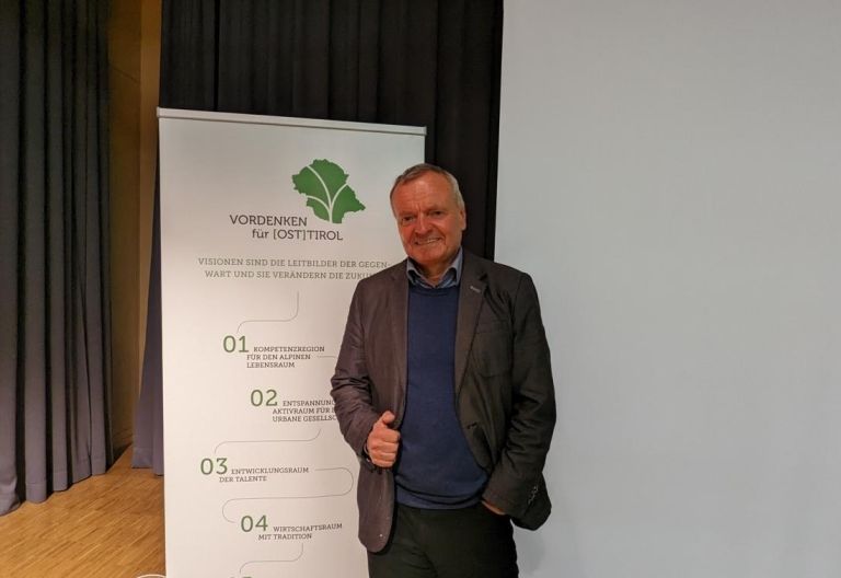 K&uuml;nstliche vs Menschliche Intelligenz