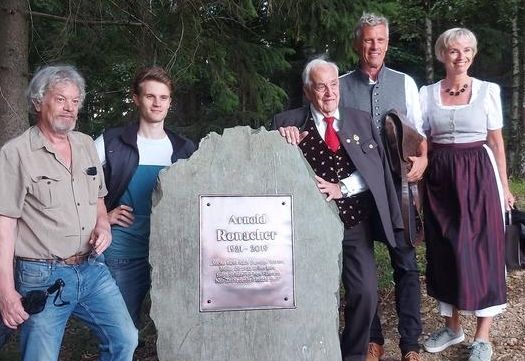 Gedenkstein f&uuml;r Gailtaler Dichter