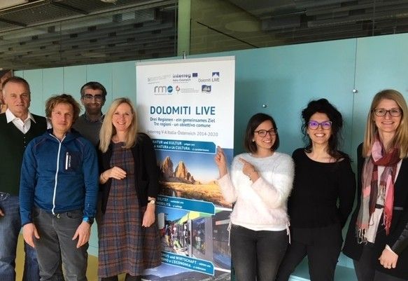 Almsennerei Tauer auf Suche nach &bdquo;Geheimnis der Molek&uuml;le&ldquo;