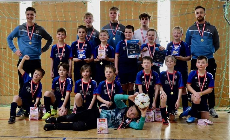 Junge Fu&szlig;balltalente trumpften in Matrei auf 