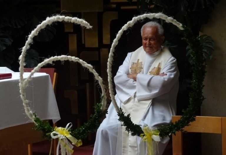 Trauer um Pfarrer Franz Ortner