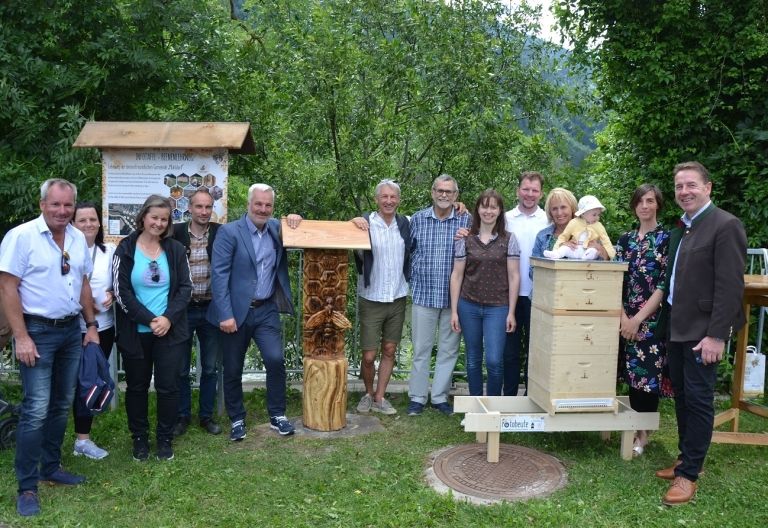 Bienenfreundliche Gemeinde ist um eine Attraktion reicher