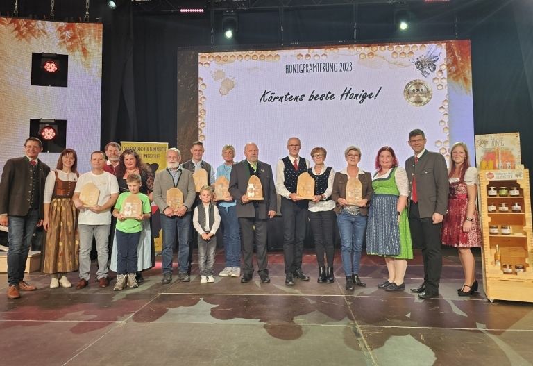 Oberk&auml;rntner Imker r&auml;umten in Klagenfurt ab