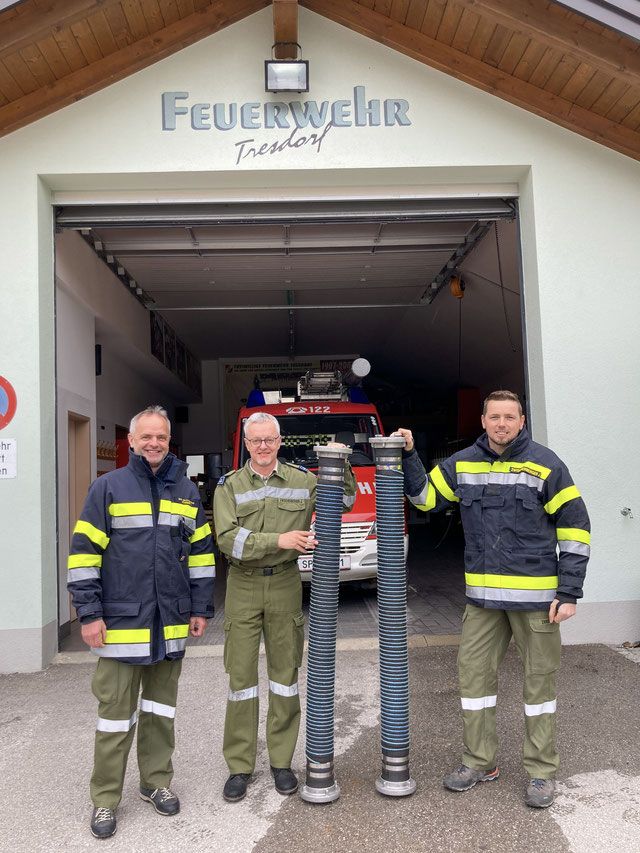 BFK Kurt Schober mit den beiden Initiatoren Josef und Johannes Zwischenberger.