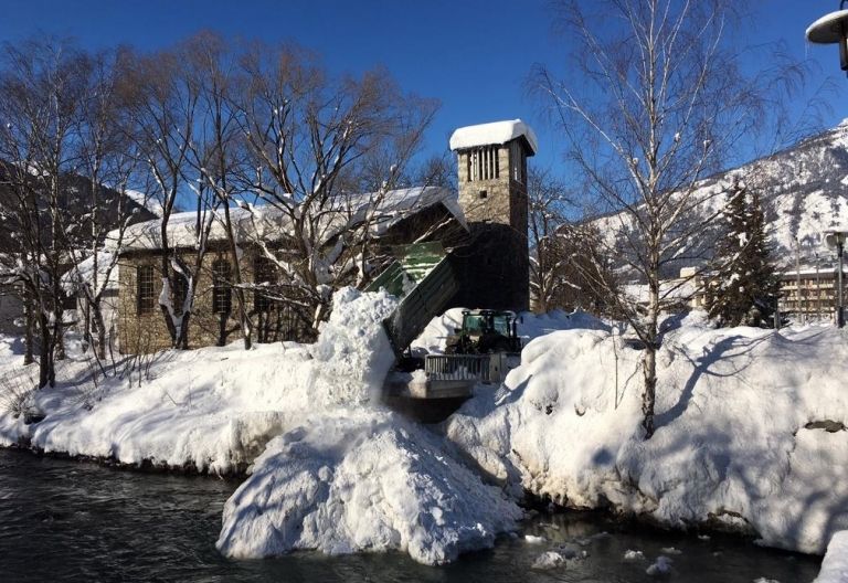 Tiroler Fischereiverband warnt vor Giftstoffen im R&auml;umschnee