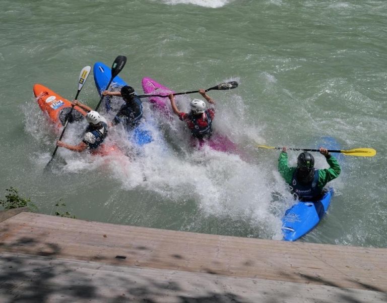 Boatercross auf der Drau in Lienz